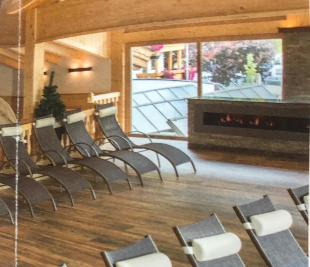 Zillerglueckhuette - 5 Sterne Camping Aufenfeld Aschau Im Zillertal ภายนอก รูปภาพ