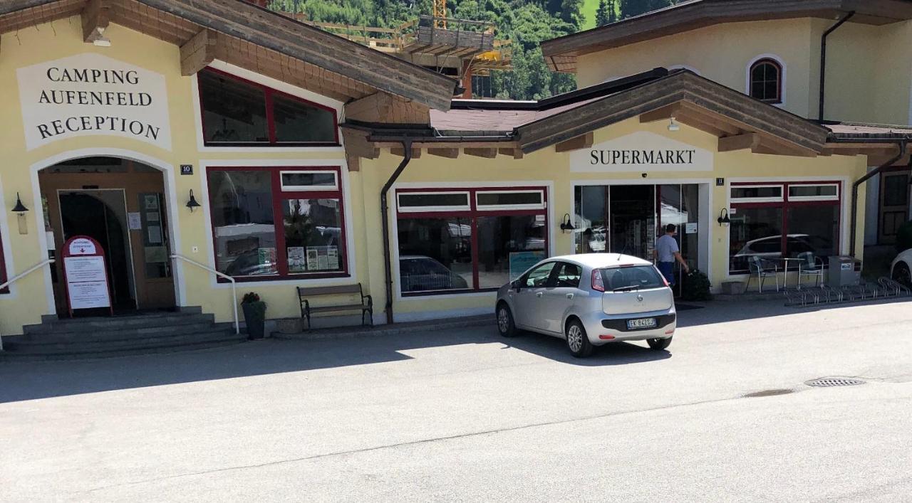 Zillerglueckhuette - 5 Sterne Camping Aufenfeld Aschau Im Zillertal ภายนอก รูปภาพ